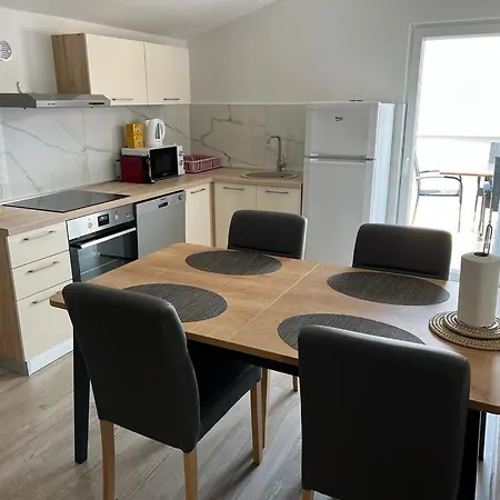 Apartment Rosanda