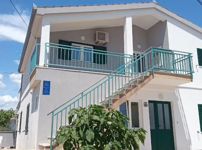 Apartament Rosanda Slatine