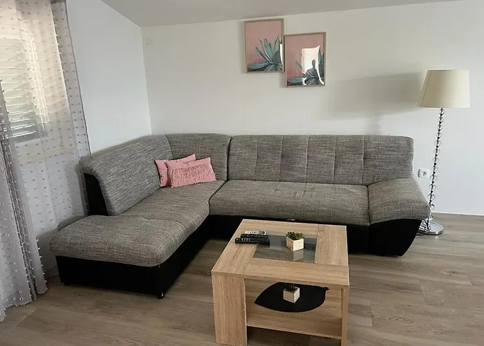Apartament Rosanda