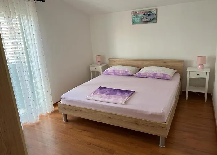 Rosanda Apartament *